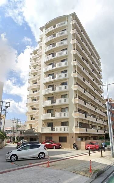 Wing Chateau Naha Ocean View 2LDK Rental in Ameku, Naha - Thumbnail 2
