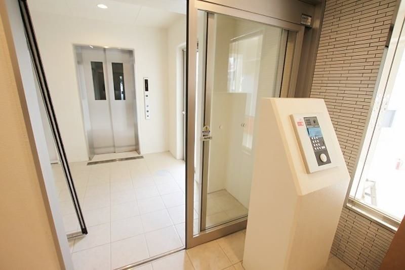 Sereno Mekaru 1K Apartment for Rent in Naha, Okinawa - Thumbnail 3