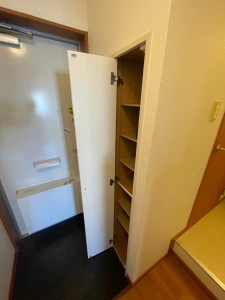 Furnished 1K Apartment for Rent in Chatan, Okinawa - Leopalace Yugafu - Thumbnail 4
