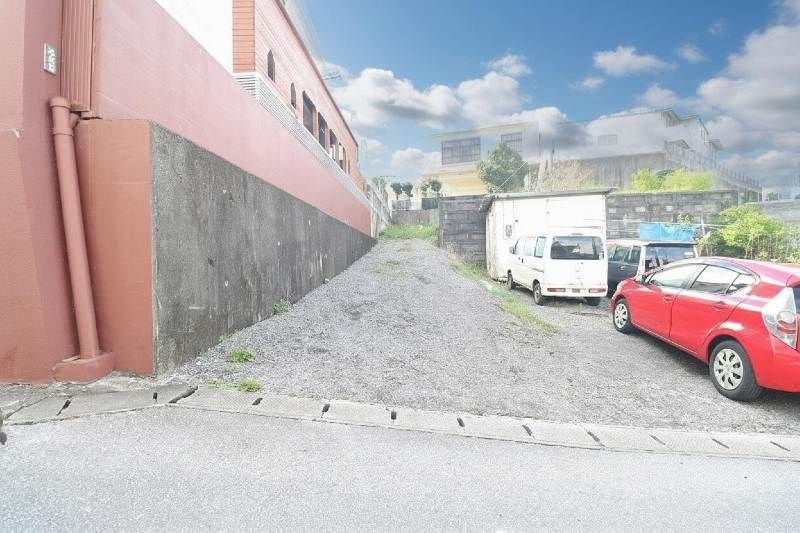 Vacant Land for Sale in Urasoe, Okinawa - Build Your Dream Home - Thumbnail 2
