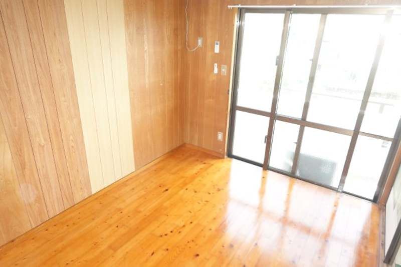Co-op Inami 2DK Rental Apartment in Ginowan, Okinawa - Thumbnail 4
