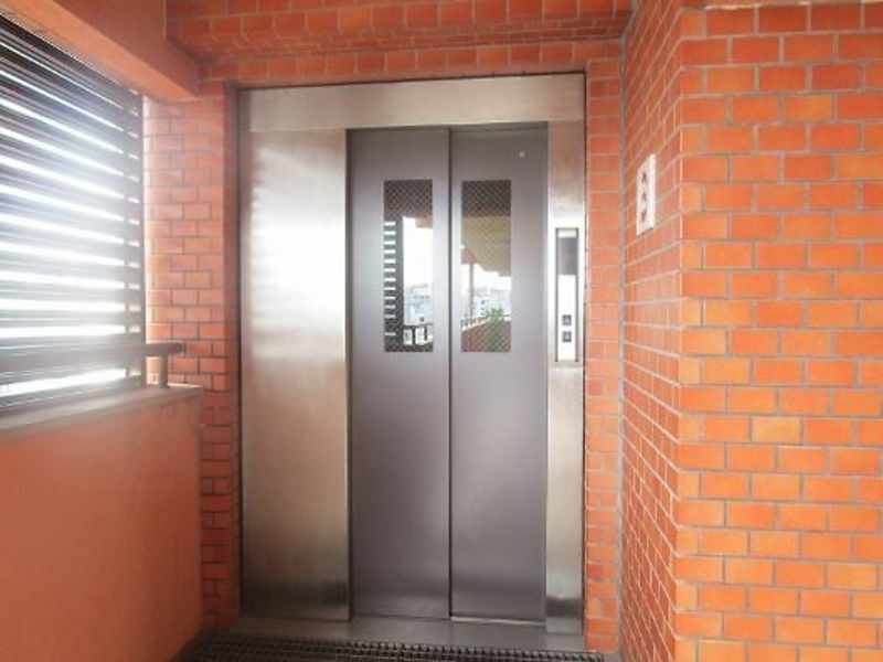 Renovated 1LDK Apartment in Naha's Lions Mansion Nakano Bridge - Thumbnail 2