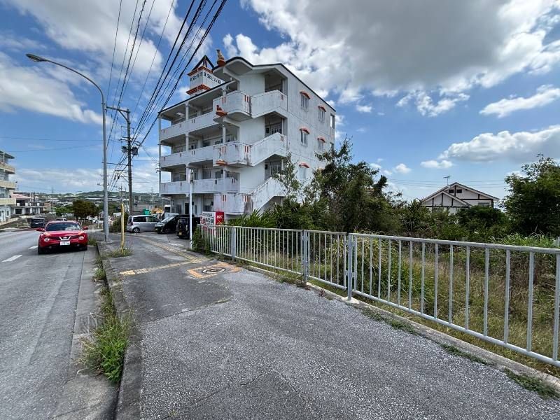 Ocean View Land for Sale in Yaese Town, Okinawa - 280 sqm Plot - Thumbnail 2