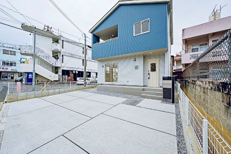 New 2025 3LDK House in Okinawa City Misato with 3 Parking - Thumbnail 2