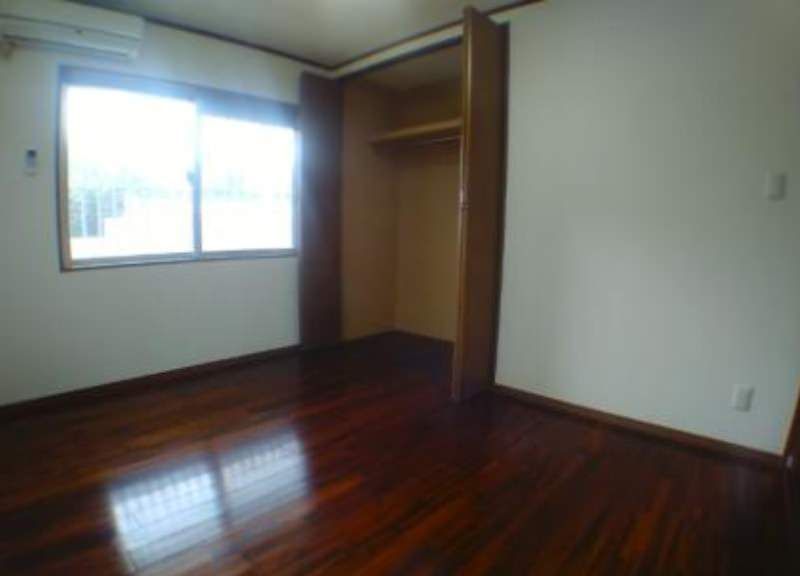 Lemon Heights 2LDK Apartment for Rent in Tomigusuku, Okinawa - Thumbnail 4