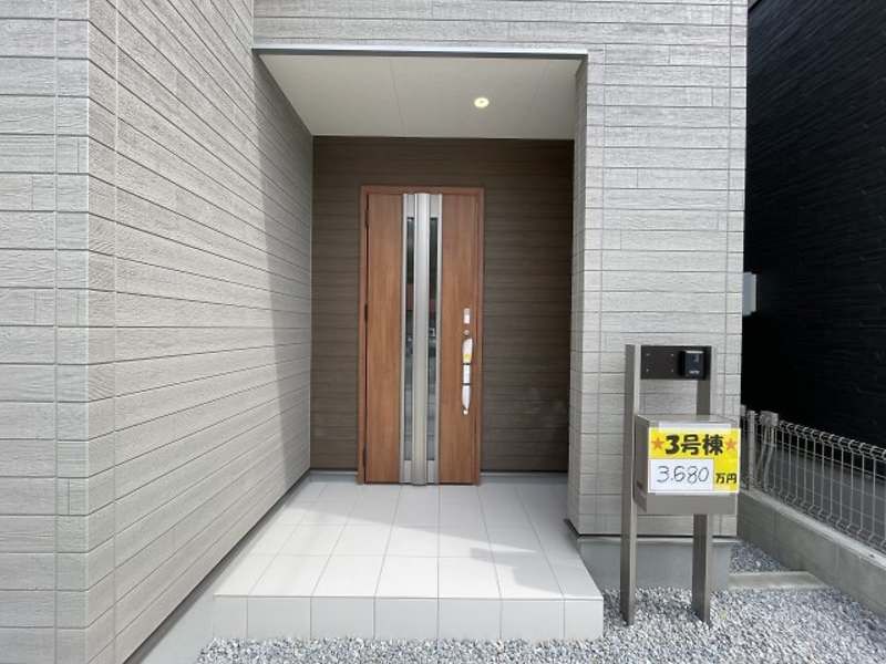 New 3LDK House in Uruma City, Okinawa – 105m² - Thumbnail 3