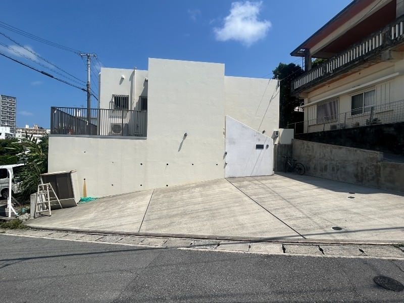 3LDK RC House for Sale in Ginowan, Okinawa - 103 sqm - Thumbnail 2