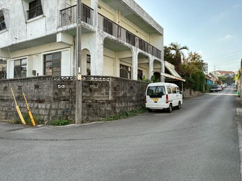 Renovated 3LDK House for Rent in Nago, Okinawa - Thumbnail 4