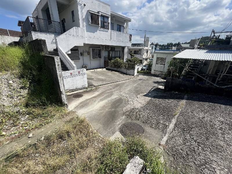 Land for Sale in Haebaru Town, Okinawa - 179.82 sqm - Thumbnail 2