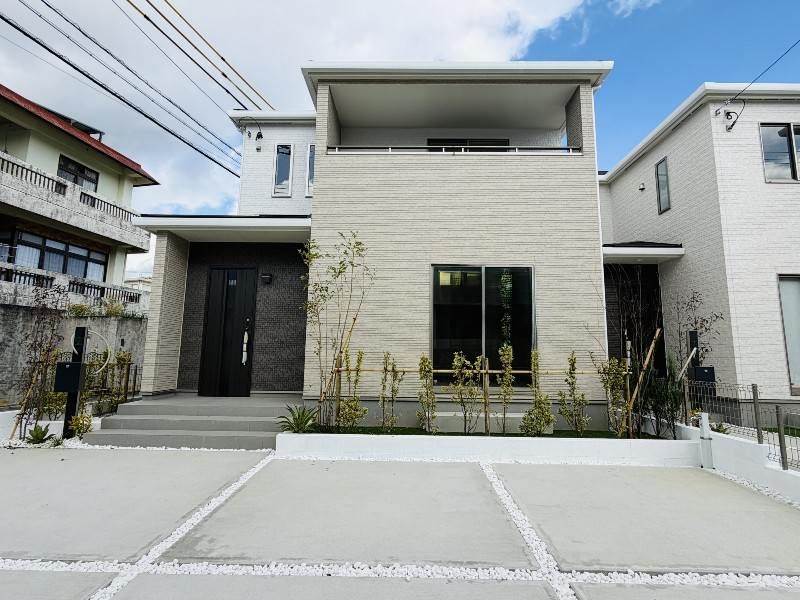 New 4LDK House in Okinawa City | 2026 Completion | Walk to Bus - Thumbnail 3