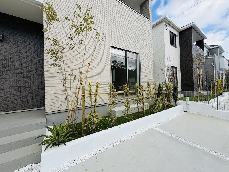 New 4LDK House in Okinawa City | 2026 Completion | Walk to Bus - Thumbnail 2