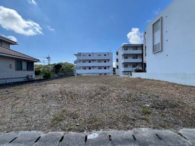 New 3LDK House in Nanjo City - Spacious Family Home with 3 Parking — Image 1, Nanjo, Okinawa