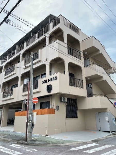 SOLNERO 2DK Apartment for Rent in Kagamihara, Naha, Okinawa - Thumbnail 2