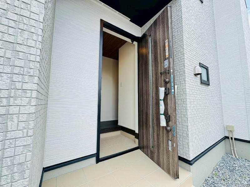 New 3LDK House for Sale in Tamagusuku, Nanjo City, Okinawa - Thumbnail 2