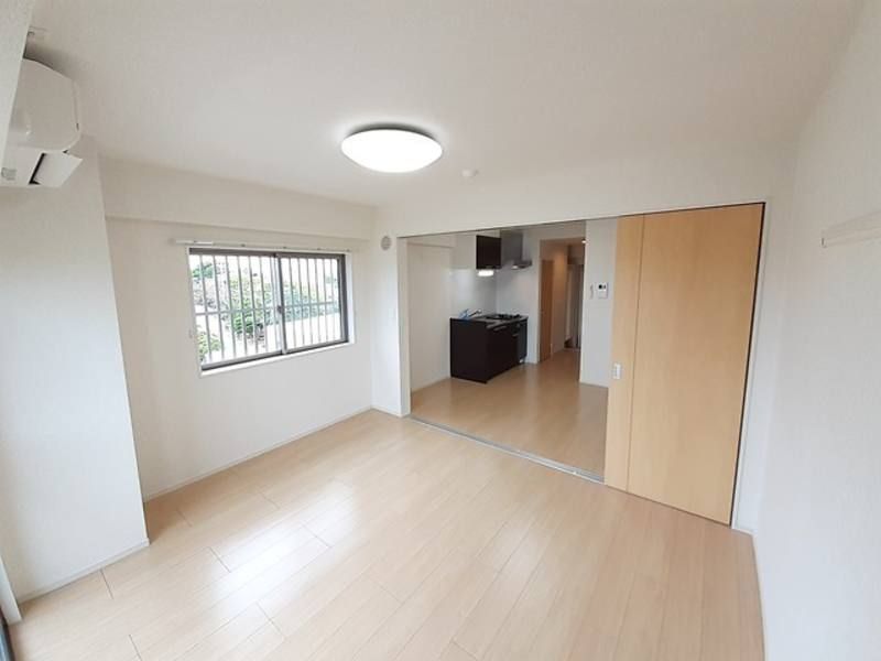 1DK Apartment for Rent in Itoman City, Okinawa - Thumbnail 4