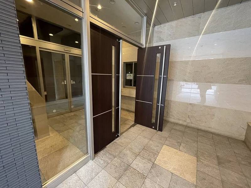 Presence Lodge Miebashi Station Reve: 2LDK Apartment in Naha - Thumbnail 4