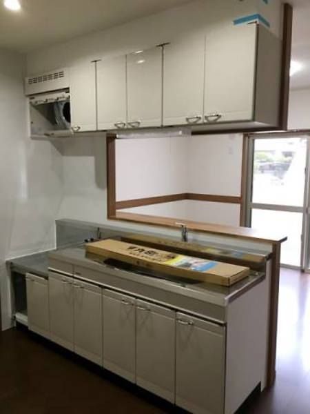 3LDK Apartment for Rent in Tomigusuku, Okinawa - Ferris Court - Thumbnail 3