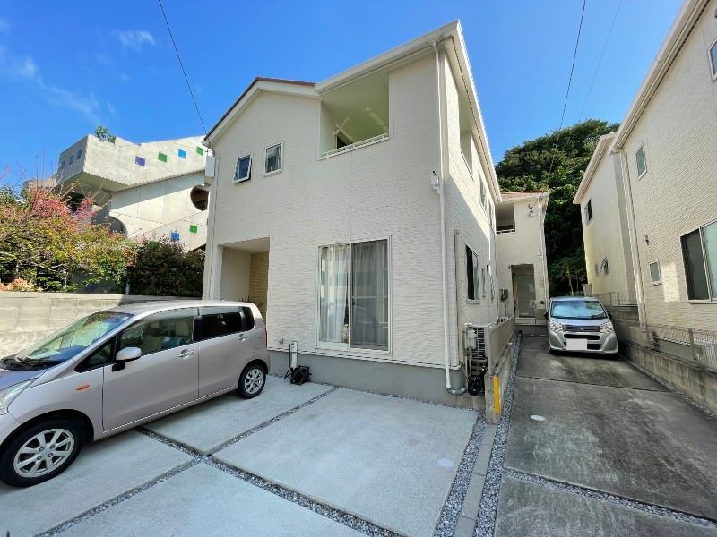 Modern 4LDK House for Rent in Naha, Near Tsukugawa Station - Thumbnail 2