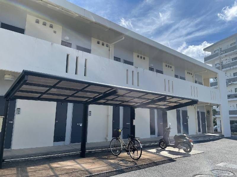 Leopalace Miyarabi 1K Apartment for Rent in Yaebaru, Okinawa - Image 1