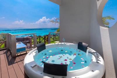 Luxury Oceanview Home on Kouri Island, Okinawa — Image 1, Nakijin, Okinawa