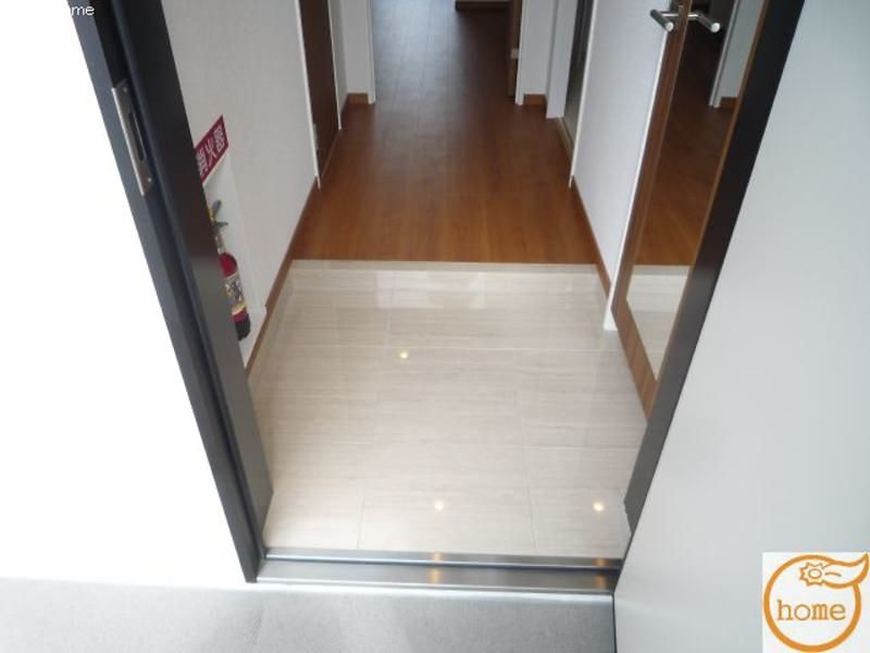 1R Apartment for Rent in Uenoya, Naha City, Okinawa - Thumbnail 3