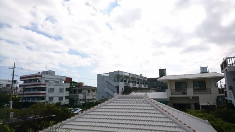 Gold Mansion Akamichi 2LDK Rental Apartment in Uruma, Okinawa - Thumbnail 2