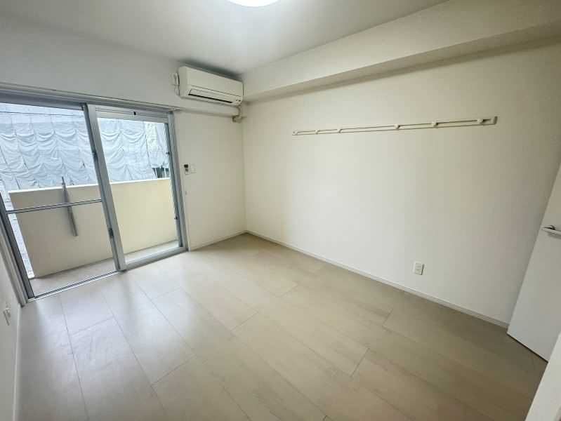 1K Apartment for Rent in Nakagusuku, Okinawa - 23.8 sqm - Thumbnail 4