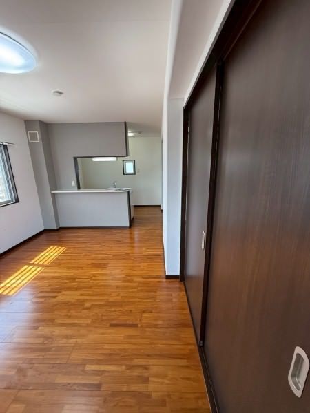 2LDK Apartment for Rent in Uebaru, Naha with Auto-Lock & Free Internet - Thumbnail 4