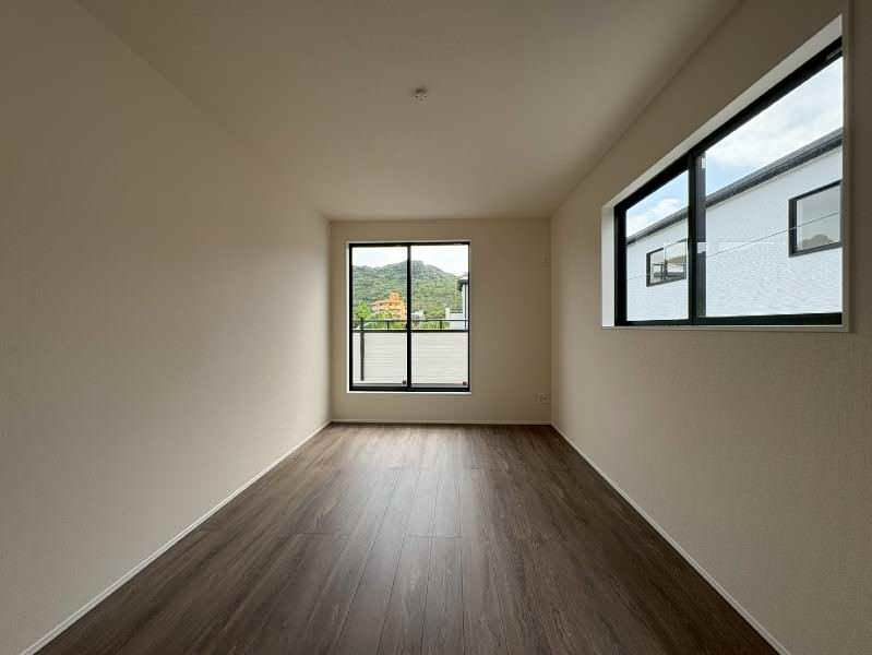 New 4LDK Detached House for Sale in Uruma, Okinawa - Thumbnail 4