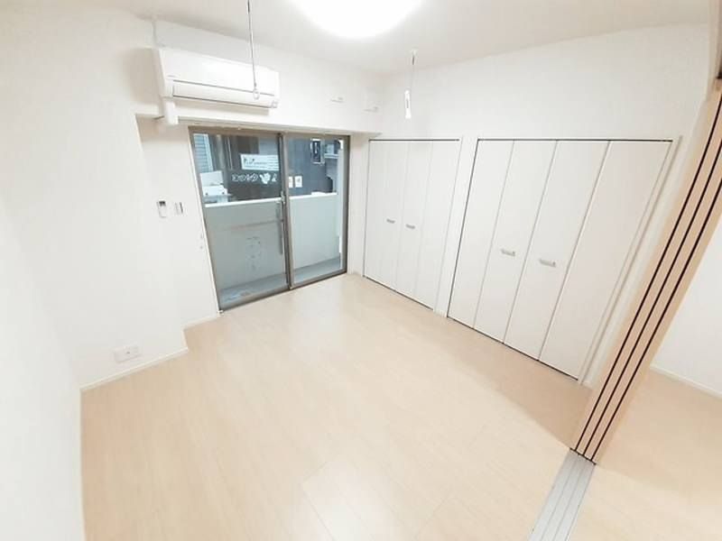 Modern 1DK Apartment for Rent in Naha City, Okinawa - Thumbnail 2