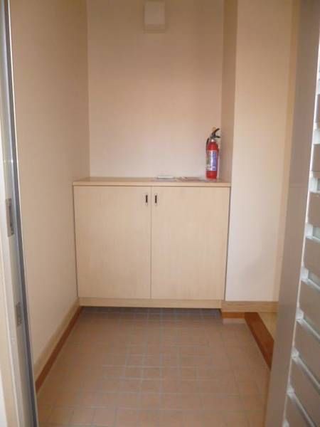 1LDK Apartment for Rent in Urasoe, Okinawa - Pure Corp GU2 - Thumbnail 3