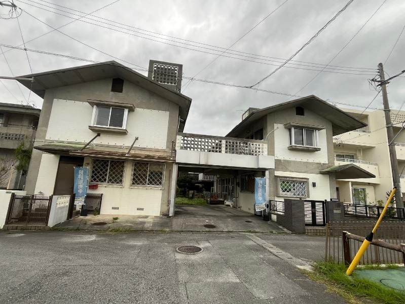 Two-Household Home for Sale in Okinawa City Mihara - Thumbnail 2