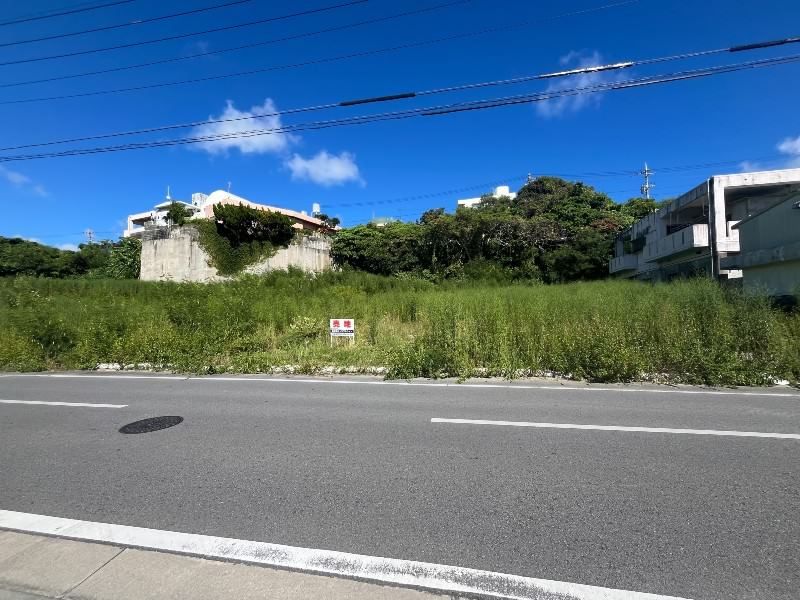 Land for Sale in Itoman Kaneshiro, Okinawa - 1,113.62 sqm - Thumbnail 2