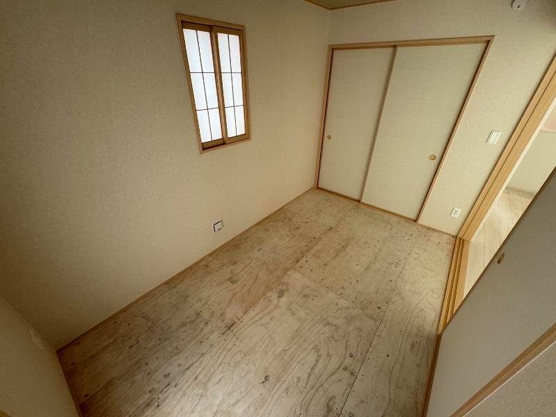 New 4LDK House in Itoman Okinawa with 3 Parking Spaces - Thumbnail 4
