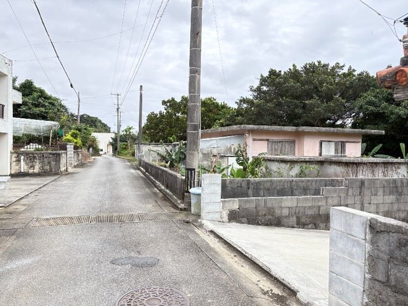 Land for Sale in Miyakojima City, Okinawa with 1966 Structure - Thumbnail 3