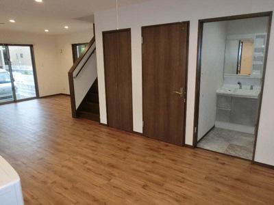 Spacious 3LDK House in Kin Town, Perfect for Military Rental — Image 4, Kin, Okinawa