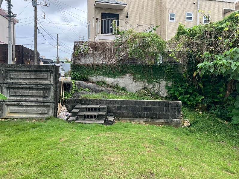Lease Vacant Land in Urasoe City, Okinawa - 265 sqm Yard/Storage - Thumbnail 2