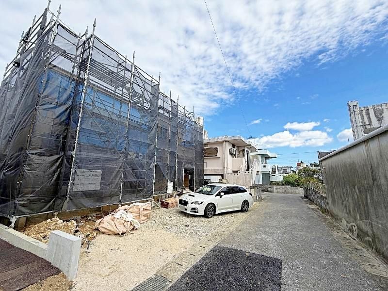 New 3LDK House in Yomitan Village Okinawa - Blooming Garden - Thumbnail 2