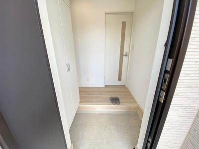 New 4LDK House for Sale in Itoman, Okinawa — Front_door, Itoman, Okinawa