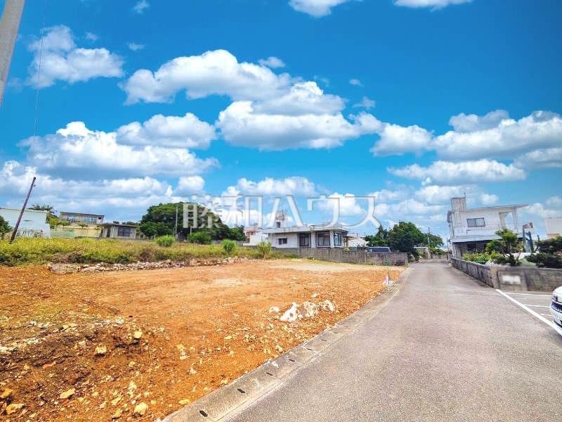 Land for Sale in Yonashiro Town, Okinawa - 135 sqm - Thumbnail 3
