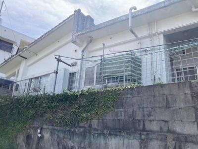 Traditional Okinawan Home in Yomitan with 4LDK Layout — Image 1, Yaese, Okinawa