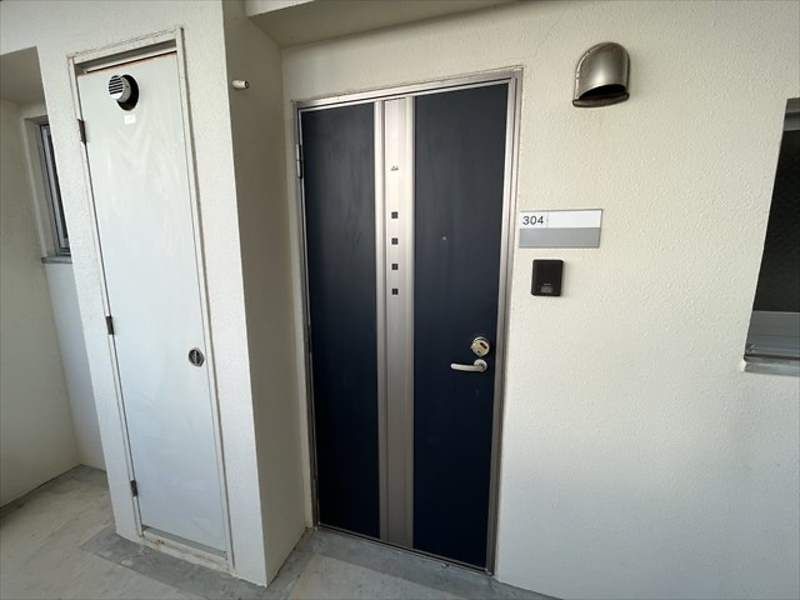 Fortage Pet-Friendly 2LDK Apartment for Rent in Naha, Okinawa - Thumbnail 4