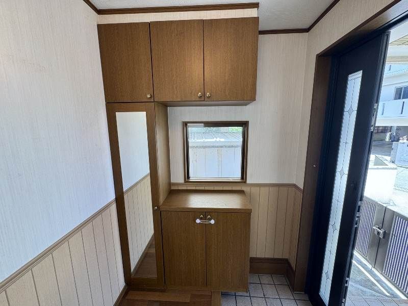 4LDK Family Home in Ginowan, Okinawa with Parking - Thumbnail 2