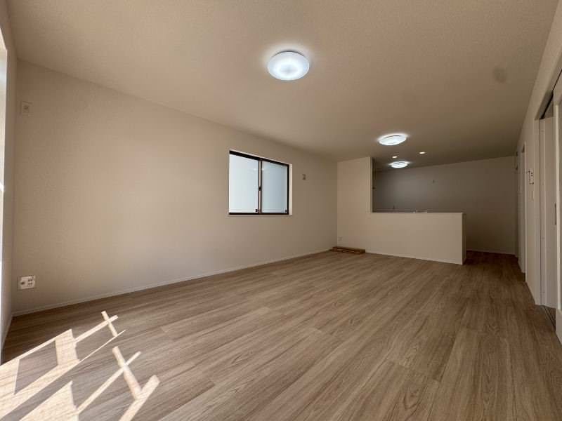 New 3LDK House for Sale in Ginowan City, Okinawa - Thumbnail 3