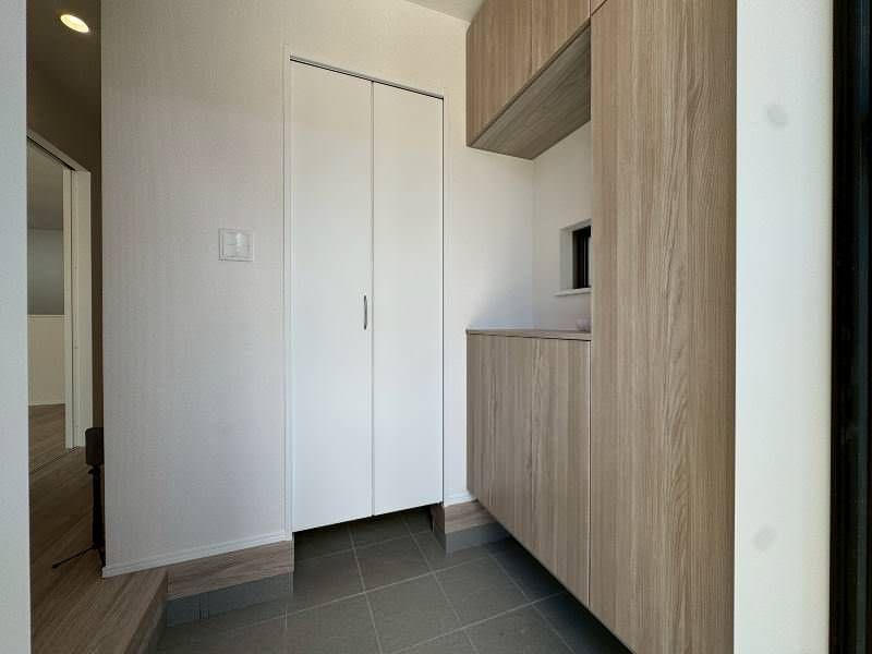 New 3LDK House for Sale in Ginowan City, Okinawa - Thumbnail 2