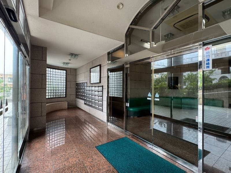 4LDK Condominium for Sale in Naha, Okinawa - 92 sqm - Image 1
