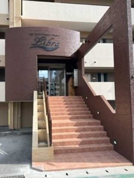 1DK Apartment for Rent in Hiyagon, Okinawa City - 50,000 Yen - Thumbnail 4