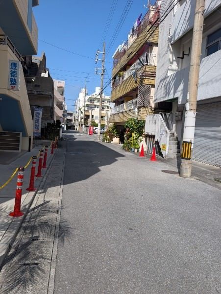 5LDK RC House for Sale in Naha, Okinawa Near Asahibashi Station - Thumbnail 4