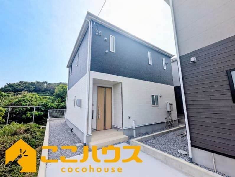 New 4LDK House for Sale in Itoman, Okinawa - Thumbnail 2