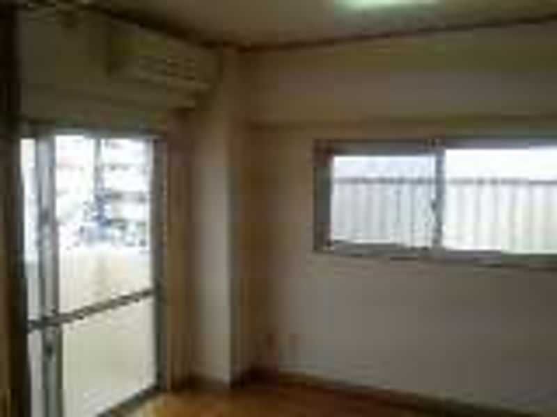 Dream House 2LDK Apartment for Rent in Naha City, Okinawa - Thumbnail 4